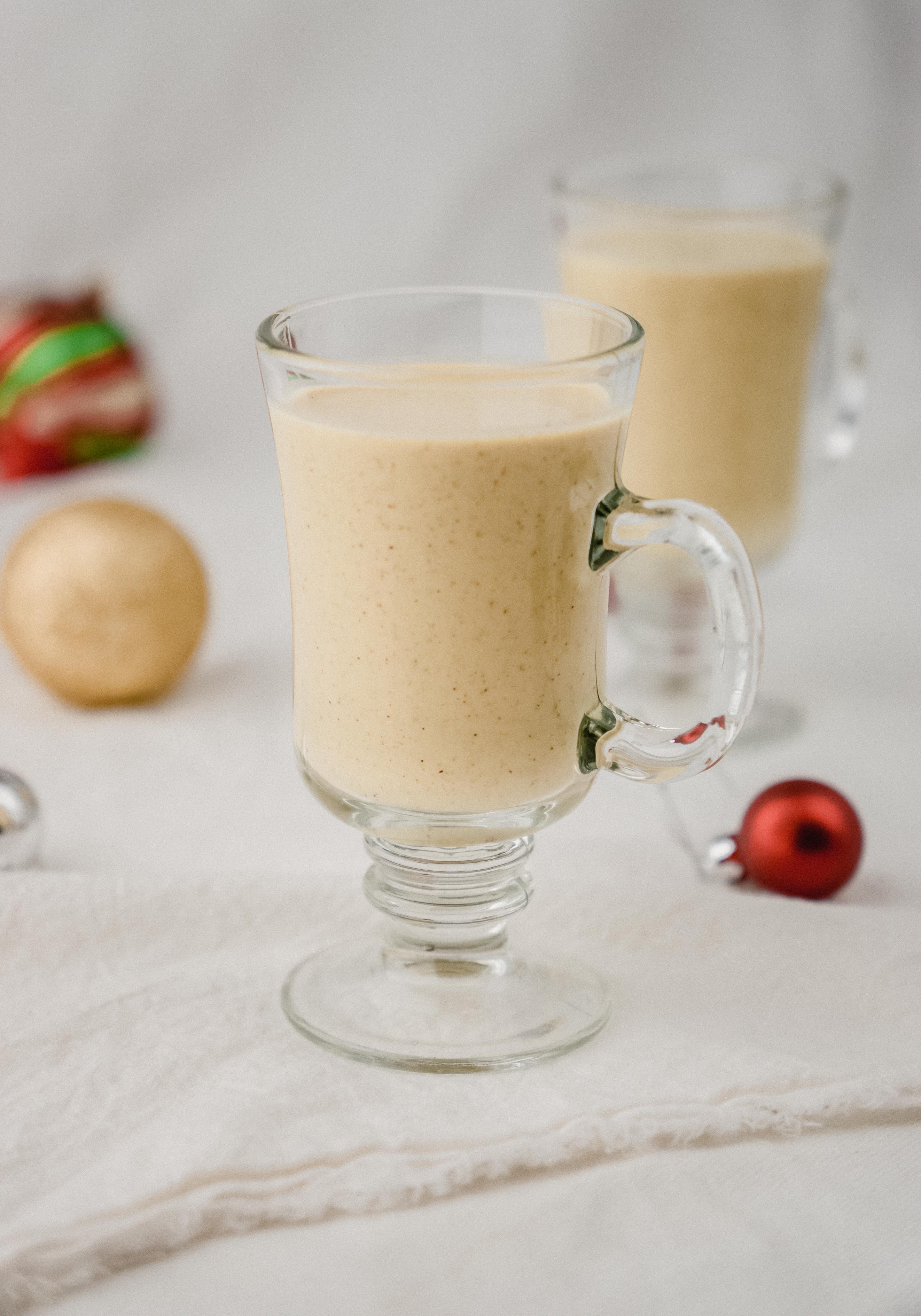 Healthy and easy eggnog